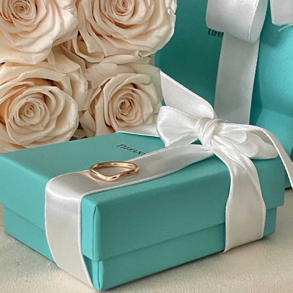 Tiffany & Co. Elsa Peretti Ring in Rose Gold 1 Diamond size 5 NEW $1150